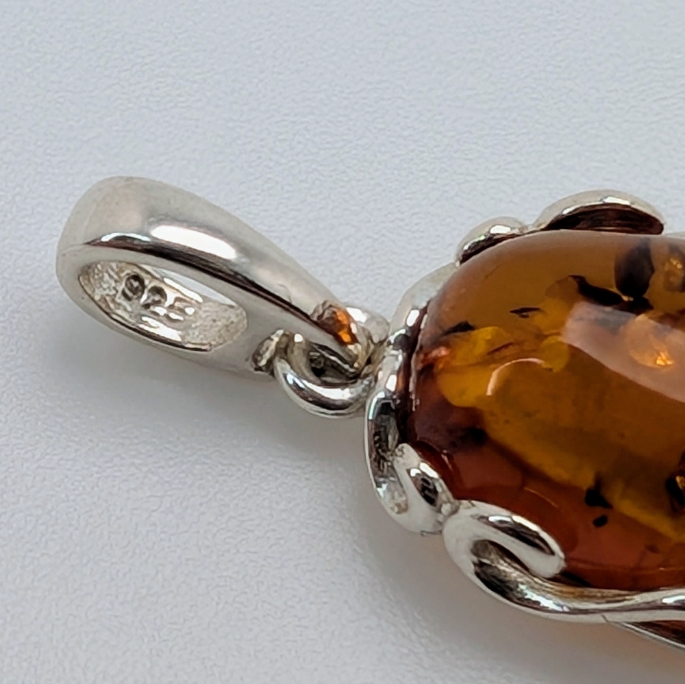 Baltic Amber S925 Sterling Silver Pendant - Picture 4 of 5